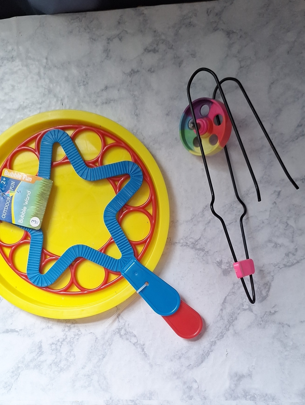 Kids Bubble Wand and Spinner Toy Set - Magnetic Gyro Wheel